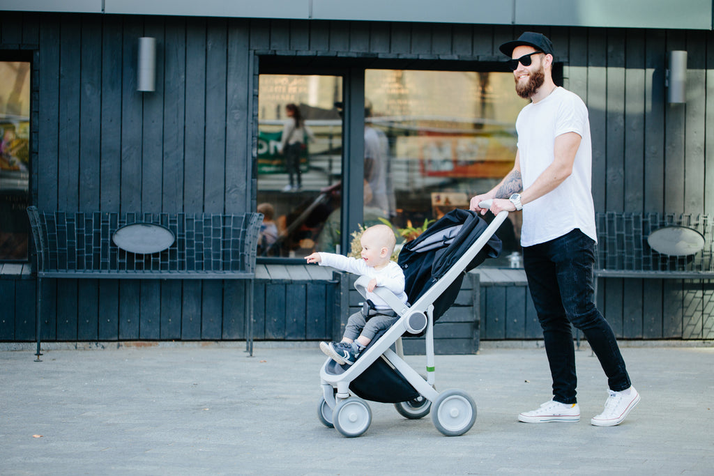 How to fold up a stroller online